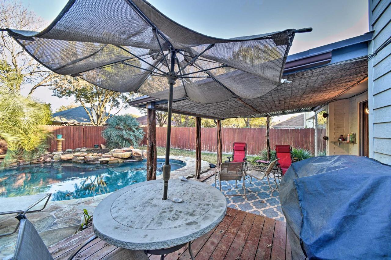 Peaceful San Antonio Oasis With Private Pool And Grill Villa Exterior foto