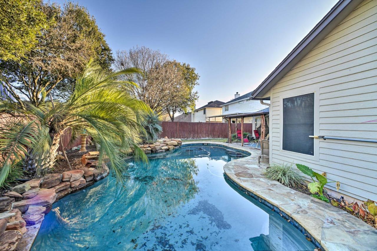 Peaceful San Antonio Oasis With Private Pool And Grill Villa Exterior foto
