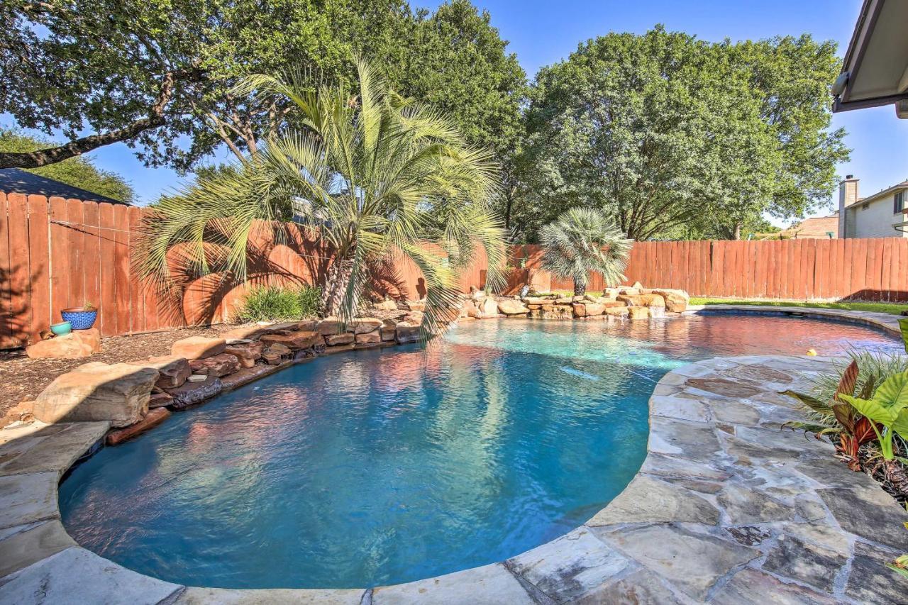 Peaceful San Antonio Oasis With Private Pool And Grill Villa Exterior foto